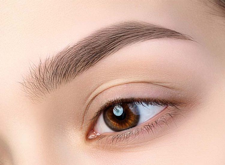 میکروبلیدینگ چیست و چگونه انجام میشود؟ مزایا و معایب میکروبلیدینگ چیست؟